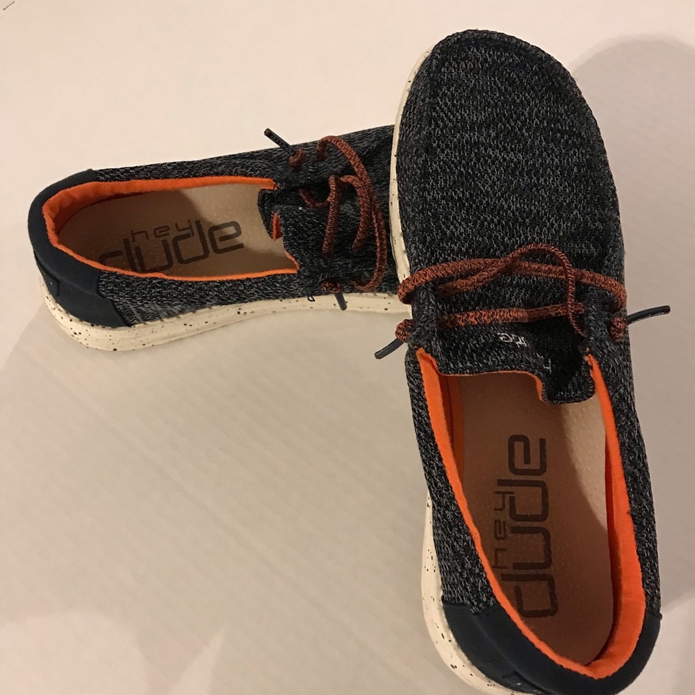 Hey Dude Wally Youth Y6-L7